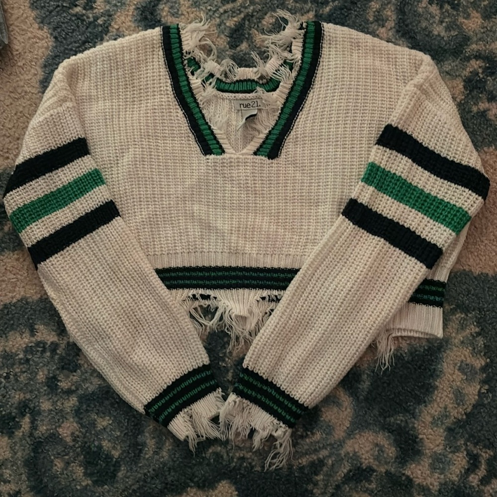 Rue21 discontinued medium sweater